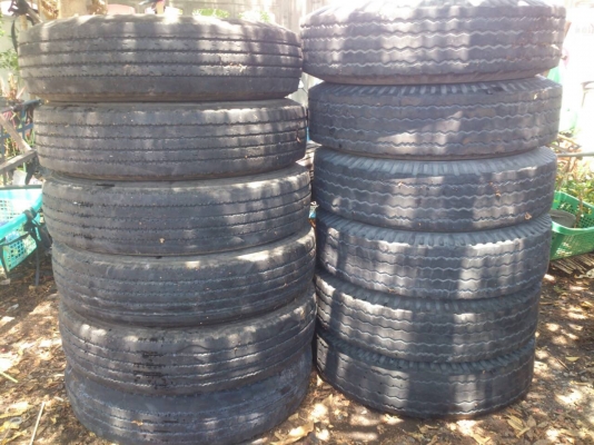 ขายเหมายางบริดสโตน 6 ล้อ10 ล้อ ขนาด 750-15, 825-16, 1000-20, 1000R20 จำนวน 50 เส้น เหมาทั้งหมด 35000 ครับ สนใจโทรมาได้ครับ ขายเหมายางบริดสโตน 6 ล้อ10 ล้อ ขนาด 750-15, 825-16, 1000-20, 1000R20 จำนวน 50 เส้น เหมาทั้งหมด 35000 ครับ สนใจโทรมาได้ครับ