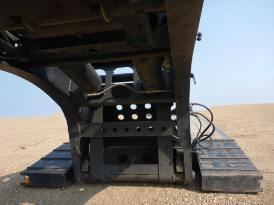 หางเทรลเลอร์ 2014 FONTAINE MAGNITUDE 55MX 55 Ton Lowboy สภาพดีพร้อมใช้งาน เอกสารพร้อม เครื่องจักรนำเข้าจากต่างประเทศ สนใจติดต่อ 081-981-9339 (คุณบุ๋ม)