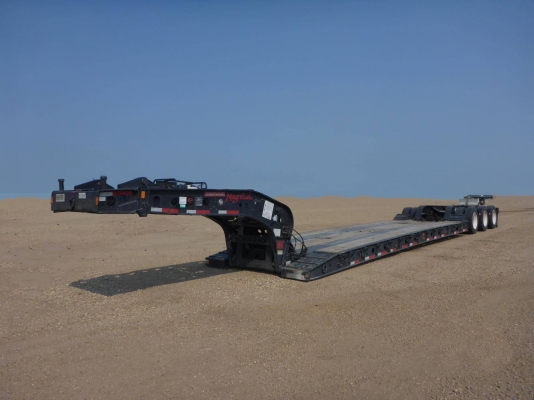 หางเทรลเลอร์ 2014 FONTAINE MAGNITUDE 55MX 55 Ton Lowboy สภาพดีพร้อมใช้งาน เอกสารพร้อม เครื่องจักรนำเข้าจากต่างประเทศ สนใจติดต่อ 081-981-9339 (คุณบุ๋ม)