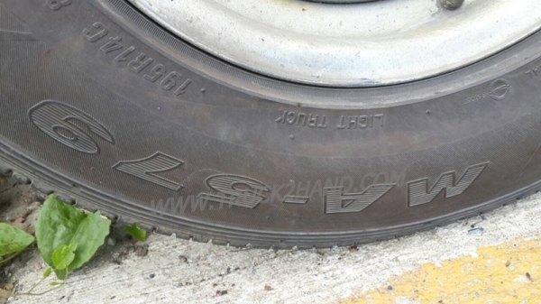 รถบรรทุก 4 ล้อ ข้างเสริม ยี่ห้อ KIA รั้วเหล็ก