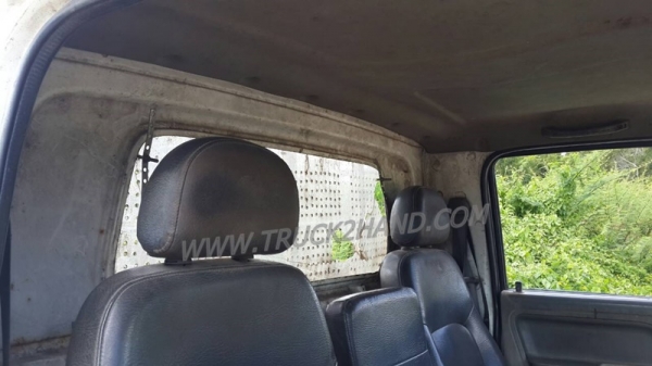 รถบรรทุก 4 ล้อ ข้างเสริม ยี่ห้อ KIA รั้วเหล็ก