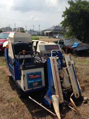 ขายรถเกี่ยวข้าว ISeki จากญี่ปุ่นสภาพเดิมๆ