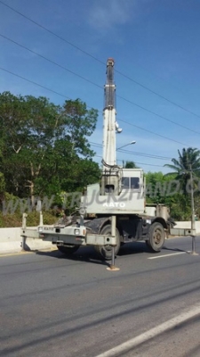 ขายรถเครน KATO 4 ล้อ   ขนาด 10TON   ยกได้สูง 21.5 เมตร  เครื่องยนต์4สูบเทอร์โบ