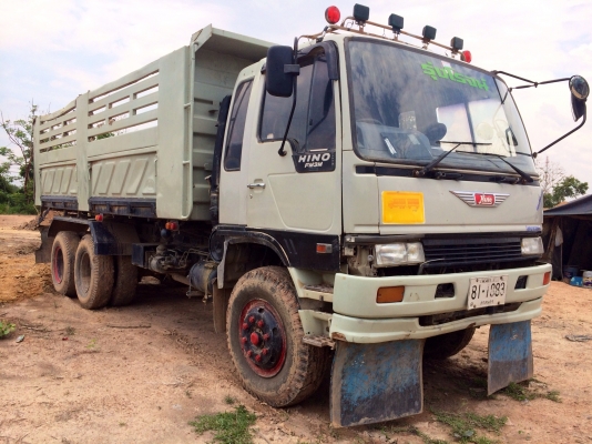 ขายด่วน  รถสิบล้อสองเพลาดั้มพ์  HINO  FM  3M  240  พร้อมใช้งาน เอกสารพร้อม
