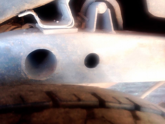 **59,000 บ.ต่อรอง/// L200 STRADA 2.5ตอนเดียว **ขาย กระบะตอนเดียว STRADA 2.5 ราคาเบาๆ MITSUBISHI L200 STRADA 2.5 SINGLECAB MT ปี39/96 เครื่องเดิม เกียร์เดิม เครื่อง2.5 แรงดี แน่น เกียร์ดี ไม่หลุดครับ ช่วงล่างดี แน่นดี คัสซีดี สวย ดามเสริมล่าง แข็งแรง แน่นป