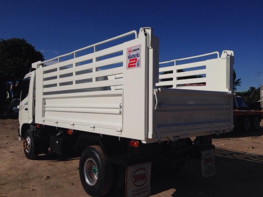 6 ล้อ HINO 175 แรง ปี 55 รถวิ่ง 70,000 กว่าโล 6 ล้อ HINO 175 แรง ปี 55 รถวิ่ง 70,000 กว่าโล