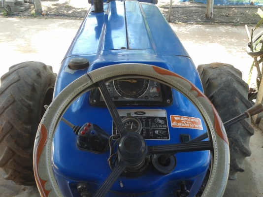 ขาย 6610เสื้อลาย สองเพลา คานหน้าคาราโร่ ดุมเรียบ พร้อมดันหน้าหางไถ เล่มทะเบียน