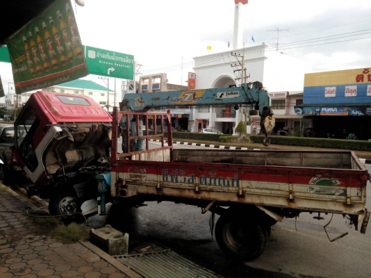 ขายรถ6ล้อNPR59Lเครือง120แรงติดเครนชุป.ป.Zท้องวี3ชีก4ปอก