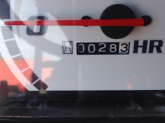 ขายB2440 สภาพเหมือนใหม่ใช่งานมา28ชั่วโมง ขายB2440 สภาพเหมือนใหม่ใช่งานมา28ชั่วโมง