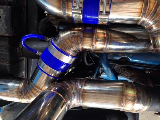 ขายฟอร์ด7810 สองเพลา พร้อมใช้ลุยงานหนัก ขายฟอร์ด7810 สองเพลา พร้อมใช้ลุยงานหนัก