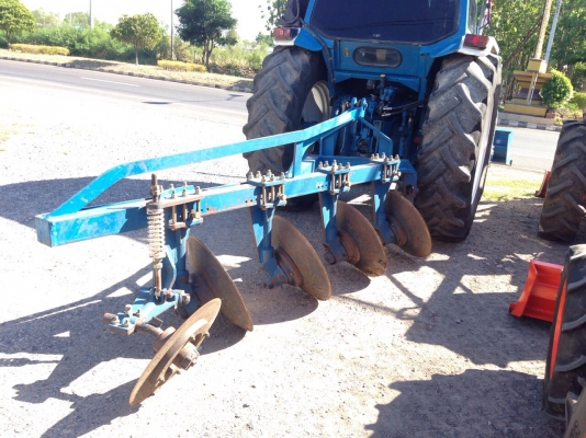 ขายฟอร์ด7810 สองเพลา พร้อมใช้ลุยงานหนัก ขายฟอร์ด7810 สองเพลา พร้อมใช้ลุยงานหนัก