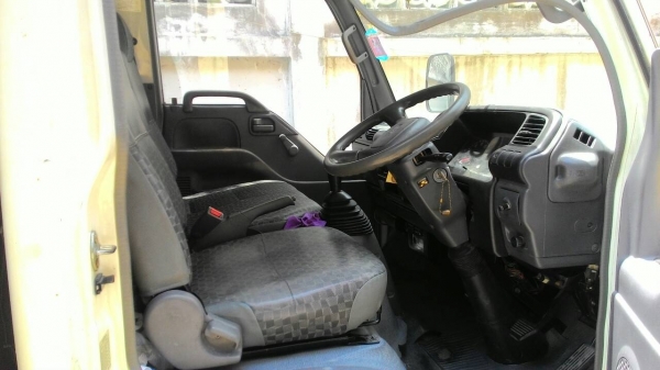 ขาย NKR 130 แรง ปี 50 ขาย NKR 130 แรง ปี 50