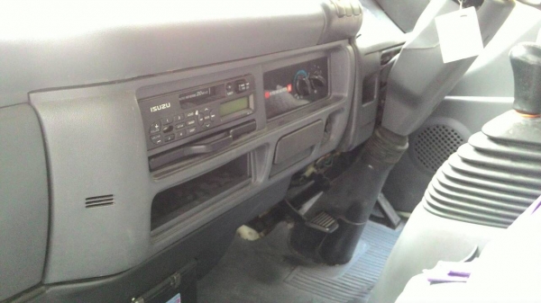 ขาย NKR 130 แรง ปี 50 ขาย NKR 130 แรง ปี 50