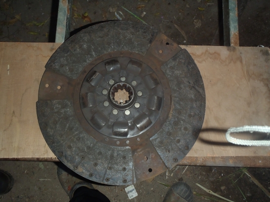 ขายแผ่น ครัช nissan pe ครับ 1500 ขายแผ่น ครัช nissan pe ครับ 1500