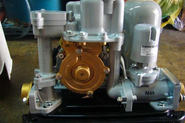 ปั๊มน้ำ HITACHI WM - P 350 GX