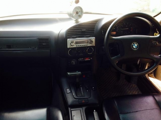 BMW E 36 ปี 93 เกียร์ออโต้ แก๊สหัวฉีดถังโดนัท กล็อฟ์ 0804465223 BMW E 36 ปี 93 เกียร์ออโต้ แก๊สหัวฉีดถังโดนัท กล็อฟ์ 0804465223