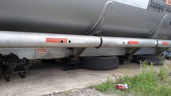 -ขายถังน้ำมันปีเนียม16,000ลิตร.สภาพสวยจัดพร้อมใช้ครับราคา-195,000 -ขายถังน้ำมันปีเนียม16,000ลิตร.สภาพสวยจัดพร้อมใช้ครับราคา-195,000