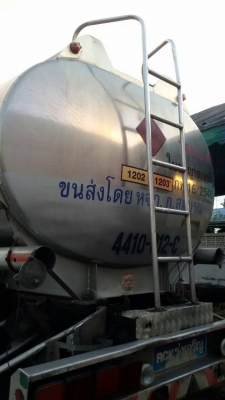 -ขายถังน้ำมันปีเนียม16,000ลิตร.สภาพสวยจัดพร้อมใช้ครับราคา-195,000 -ขายถังน้ำมันปีเนียม16,000ลิตร.สภาพสวยจัดพร้อมใช้ครับราคา-195,000