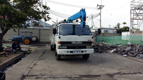 ขายด่วน หกล้อ เครน Tonado 2.9T