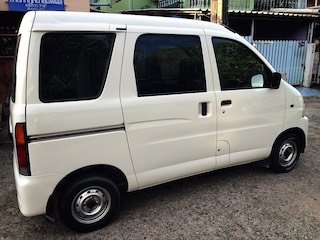ขาย Daihutsu S200 เกียร์ธรรมดา 660cc สภาพสวยมาก ขาย Daihutsu S200 เกียร์ธรรมดา 660cc สภาพสวยมาก