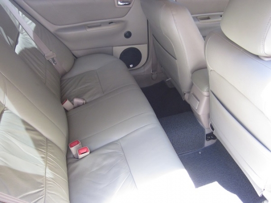 TOYOTA ALTIS ปี2004 1.6E AIRBAG ABS TOYOTA ALTIS ปี2004 1.6E AIRBAG ABS