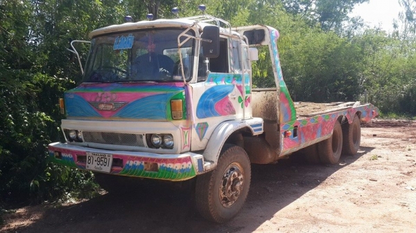 ขาย10ล้อ1เพลา168แรง พร้อมหางกระบอกไฮดรอริกซ์ แชชซีสวยเครื่องดี เอกสารเล่มทะเบียนพร้อมโอน