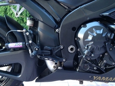 ขาย R1ปี2008 สเปคเมกาทะเบียนแท้โอนขนส่ง รถออกจากศูนย์Yamahaของแต่งเพียบ