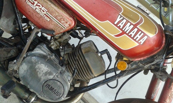 YAMAHA RS125