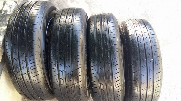 ขายล้อแม็กใหม่ rpf1 14"พร้อมยางปี 13สนใจติดต่อเล็กคลองสามครับ 081-3747940