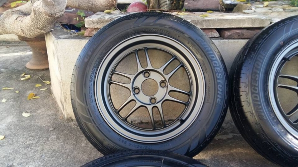 ขายล้อแม็กใหม่ rpf1 14"พร้อมยางปี 13สนใจติดต่อเล็กคลองสามครับ 081-3747940