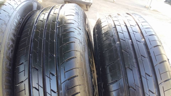 ขายล้อแม็กใหม่ rpf1 14"พร้อมยางปี 13สนใจติดต่อเล็กคลองสามครับ 081-3747940