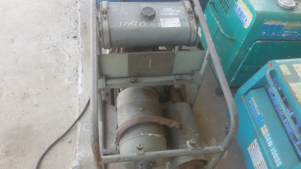 ขายเครื่องปั่นไฟทหารมีเครื่องพร้อมได