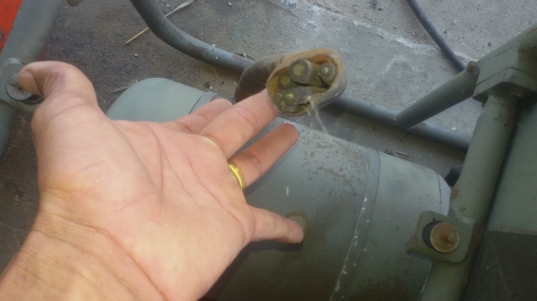 ขายเครื่องปั่นไฟทหารมีเครื่องพร้อมได