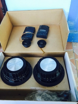 ลำโพง6.5นิ้ว bumwer แถมซับ8นิ้วsony