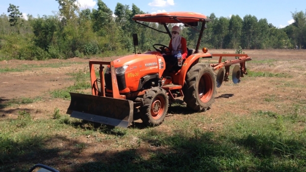 รถไถ KUBOTA L3608 ราคา248,000 บาท อายุการใช้งาน พร้อมอุปกรณ์ 3 รายการ ผานดันหน้า โรตารี ผาน รถสวยสภา