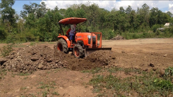 รถไถ KUBOTA L3608 ราคา248,000 บาท อายุการใช้งาน พร้อมอุปกรณ์ 3 รายการ ผานดันหน้า โรตารี ผาน รถสวยสภา รถไถ KUBOTA L3608 ราคา248,000 บาท อายุการใช้งาน พร้อมอุปกรณ์ 3 รายการ ผานดันหน้า โรตารี ผาน รถสวยสภา