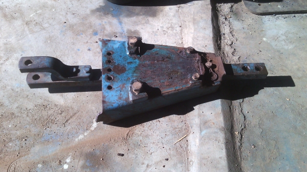 ขาย 2200 สำหรับรถไถFORD   ทุกรุ่น  0810076640