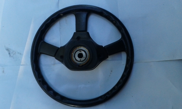 พวงมาลัยซูซูกิ พวงมาลัยซูซูกิ