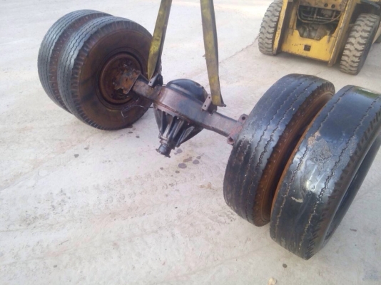 เฟืองท้าย 6 ล้อ 5น็อตถอดจากNPR. 115 พร้อมกะทะล้อ_ยาง