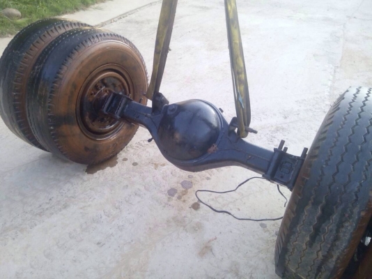 เฟืองท้าย 6 ล้อ 5น็อตถอดจากNPR. 115 พร้อมกะทะล้อ_ยาง เฟืองท้าย 6 ล้อ 5น็อตถอดจากNPR. 115 พร้อมกะทะล้อ_ยาง