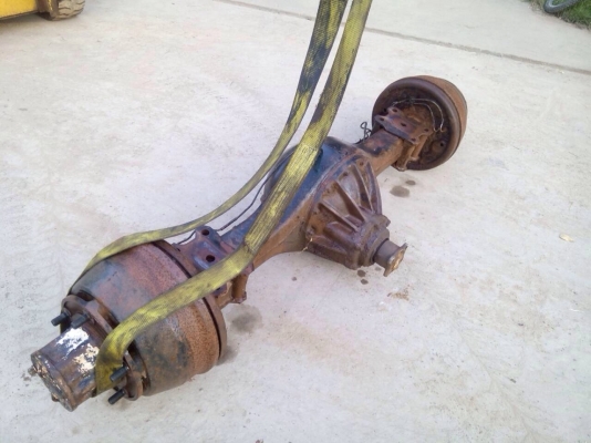 เฟืองท้าย 6 ล้อ 5น็อตถอดจากNPR. 115 พร้อมกะทะล้อ_ยาง เฟืองท้าย 6 ล้อ 5น็อตถอดจากNPR. 115 พร้อมกะทะล้อ_ยาง