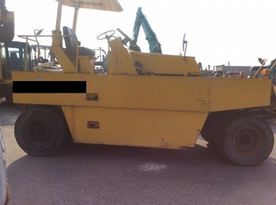 SAKAI T2 7ล้อ TTS4-21803 3683ชม. ปี1995 ใครสนใจติดต่อมาได้เลยนะครับ SAKAI T2 7ล้อ TTS4-21803 3683ชม. ปี1995 ใครสนใจติดต่อมาได้เลยนะครับ