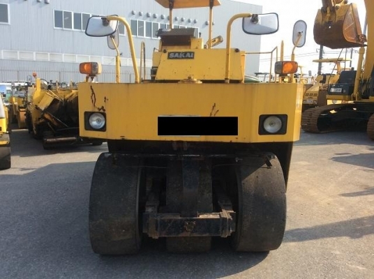 SAKAI T2 7ล้อ TTS4-21803 3683ชม. ปี1995 ใครสนใจติดต่อมาได้เลยนะครับ SAKAI T2 7ล้อ TTS4-21803 3683ชม. ปี1995 ใครสนใจติดต่อมาได้เลยนะครับ