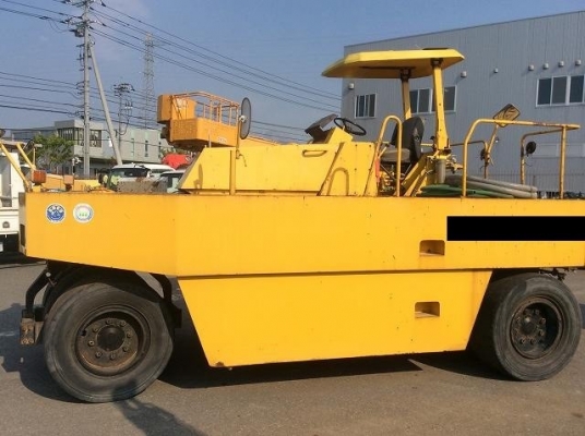 SAKAI T2 7ล้อ TTS4-21803 3683ชม. ปี1995 ใครสนใจติดต่อมาได้เลยนะครับ