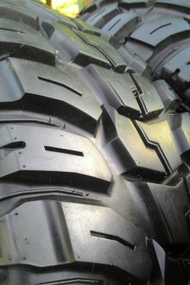ขาย ยาง Mud 32 R15 พร้อมล้อ