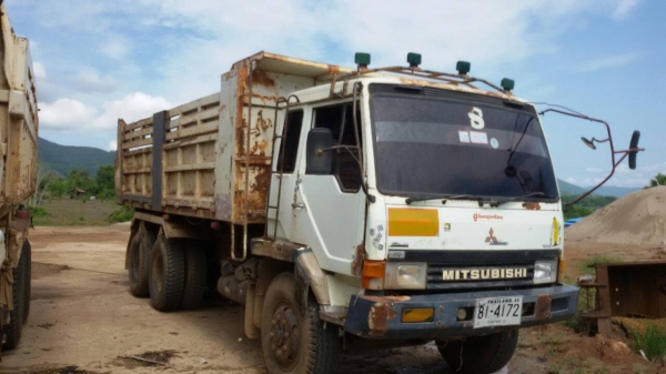 ขายดาวน์ สิบล้อ 3 คัน 1.5 ล้าน