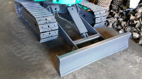 ขาย รถขุด KOMATSU รุ่น PC20-7E  มือสองญี่ปุ่น แทร็กเหล็ก สลักแน่น ทุกส่วน คอนโทรลน้ำมัน มือถือ/LINE ID: 0818753444