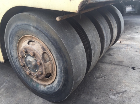 ขายด่วนรถบดล้อยาง9ล้อSAKAI TS7409 พร้อมใช้งาน เล่มทะเบียน