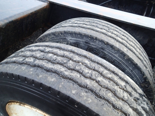 หางเทรลเลอร์ 2002 LOAD KING 553SS 55 Ton Tri/A Low boy สภาพดีพร้อมใช้งาน เอกสารพร้อม เครื่องจักรนำเข้าจากต่างประเทศ สนใจติดต่อ 081-981-9339 (คุณบุ๋ม)