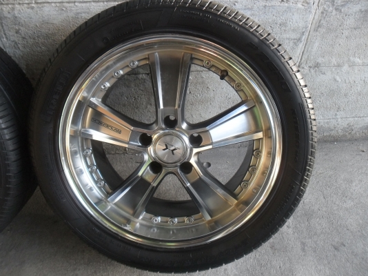 ล้อแม็ก 17นิ้ว 5รู114 พร้อมยาง สวยๆ 4 ล้อ ราคา 8900 บาท